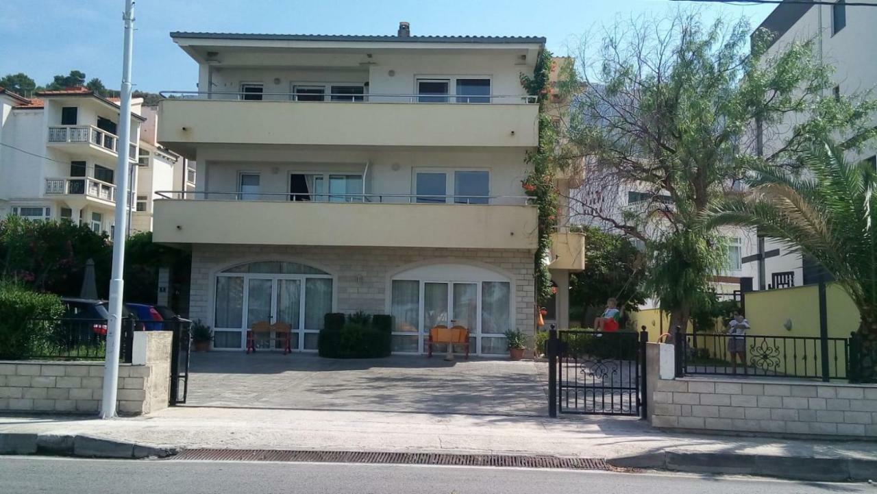 Apartmani Morango Подстрана Экстерьер фото