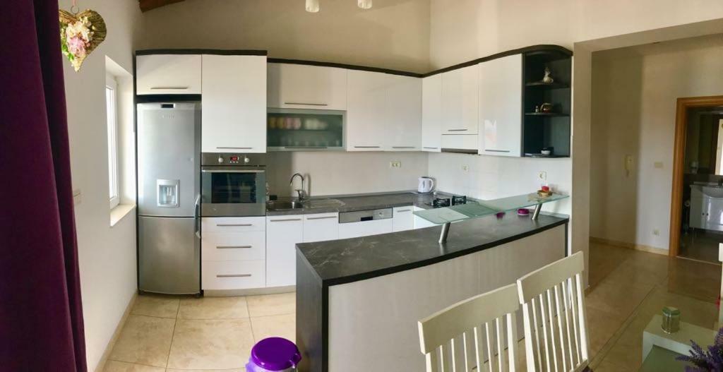Apartmani Morango Подстрана Экстерьер фото